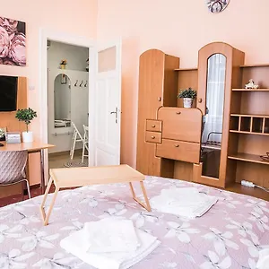 hotellátogatás