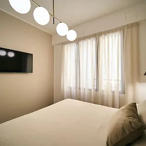https://caravaggio-golden-house.it-lombardy.com