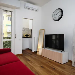https://sebino-8-monolocale-cool.it-lombardy.com