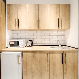 Daire Modern In The Old 